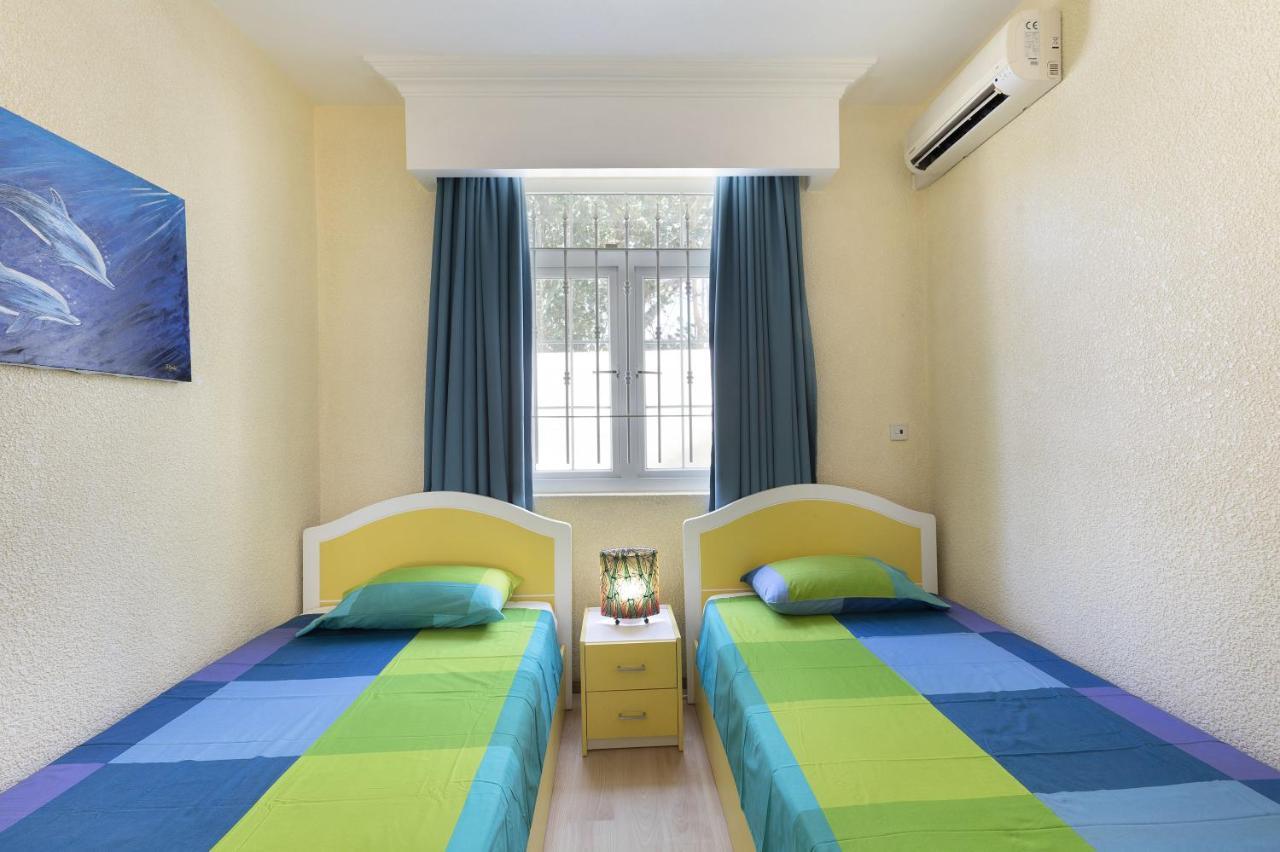 Apartment Orchid กรองด์เบย์ ภายนอก รูปภาพ
